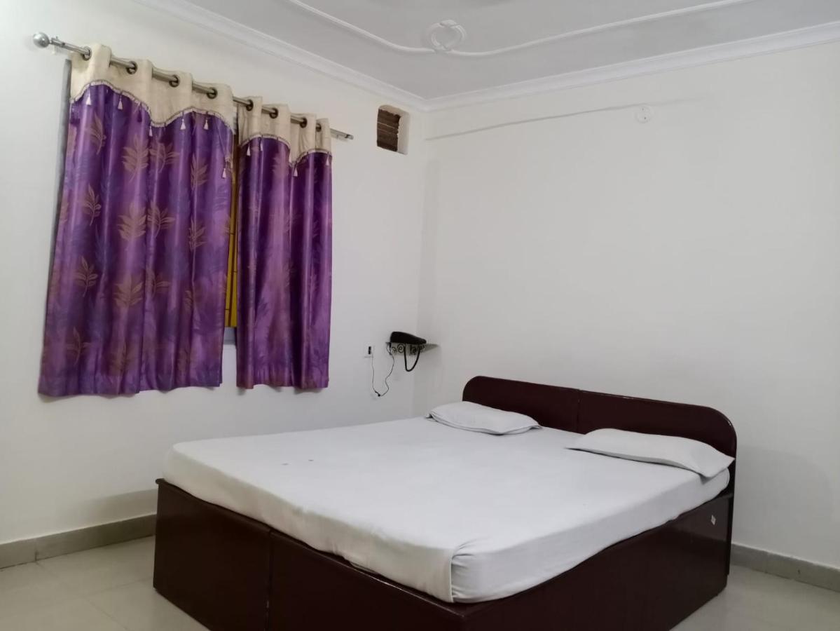 S S Hotel And Restaurant By Wb Economy Jaunpur Eksteriør bilde