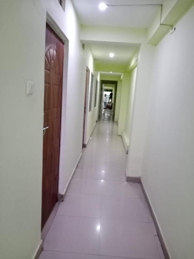 S S Hotel And Restaurant By Wb Economy Jaunpur Eksteriør bilde